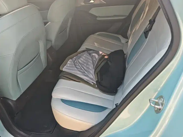 Geely Geometry E Firefly — Фото автомобиля 10