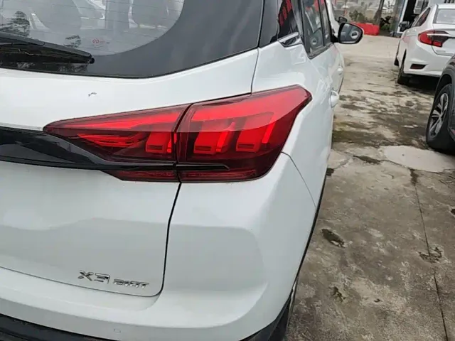 BAIC X3 — Фото автомобиля 7