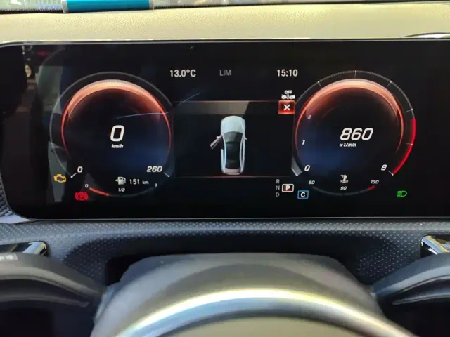 Mercedes-Benz A-Class — Фото автомобиля 14