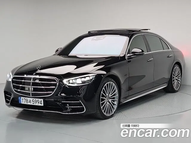 Mercedes-Benz S-Class — Фото автомобиля 2