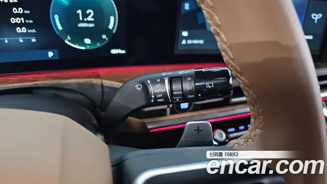 Hyundai Santa Fe — Фото автомобиля 28