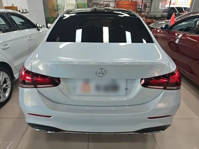 Mercedes-Benz A-Class — Фото автомобиля 5