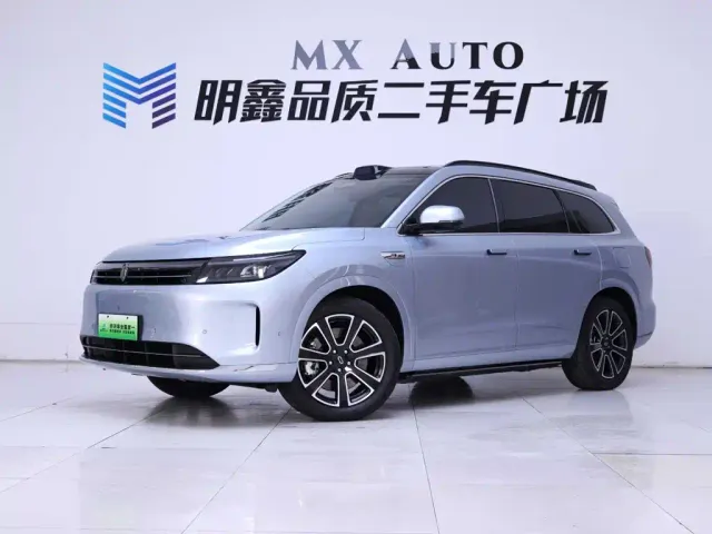 Aito M7 — Фото автомобиля 2