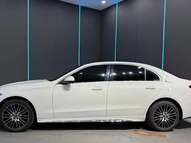 Mercedes-Benz C-Class — Фото автомобиля 5