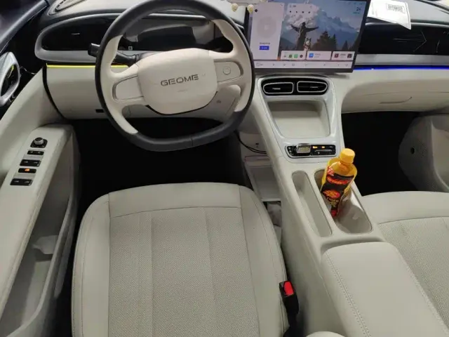 Geely Galaxy Starry Wish 2026 Edition 410km Freedom Version — Фото автомобиля 13
