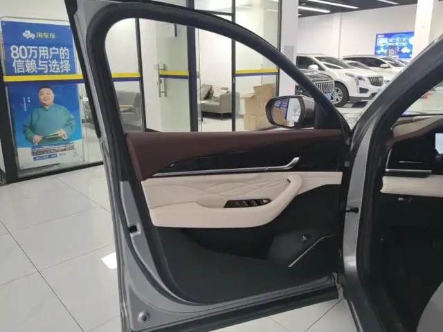 Geely Xingyue L — Фото автомобиля 7