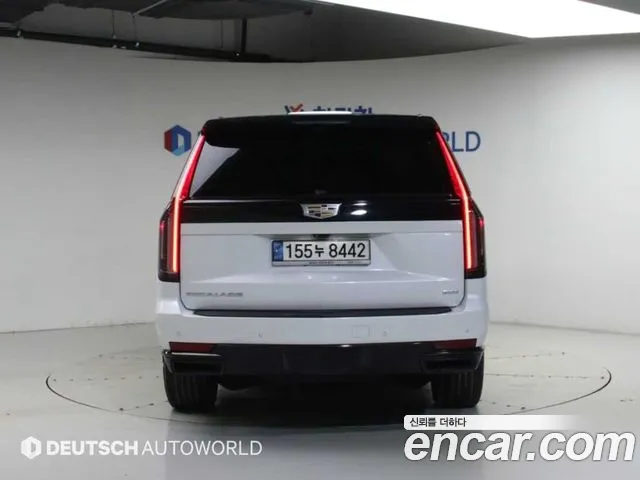 Cadillac Escalade — Фото автомобиля 4