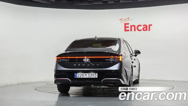 Hyundai Sonata — Фото автомобиля 4