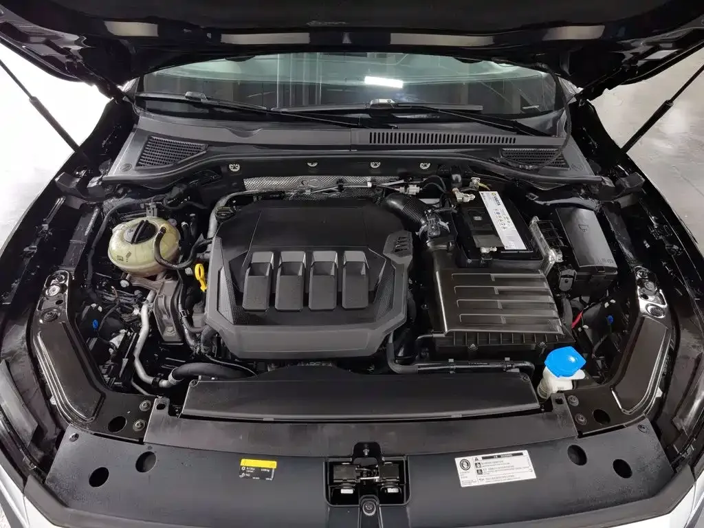 Volkswagen Passat 2022 330TSI Premium Edition — Фото автомобиля 6