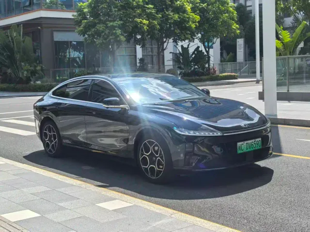 Changan Qiyuan A07 — Фото автомобиля 3