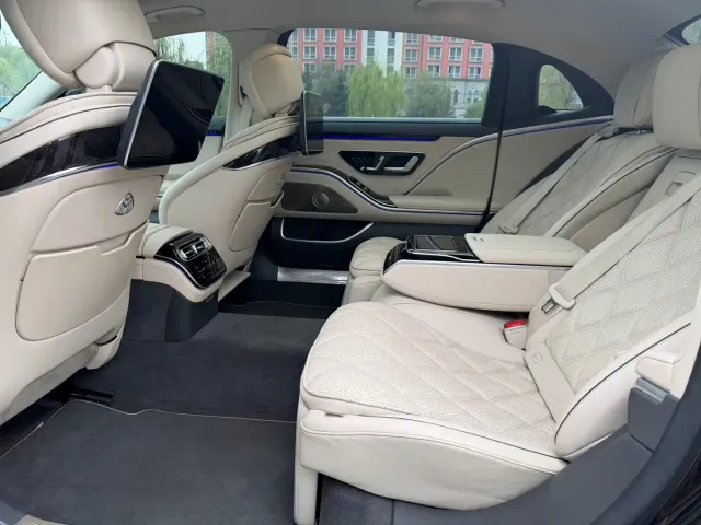 Mercedes-Benz Maybach S-Class — Фото автомобиля 14