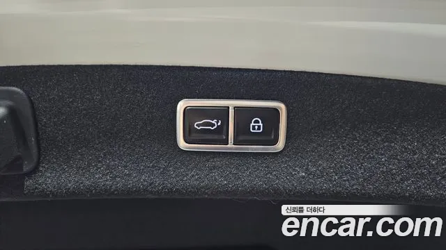 Genesis G80 Бензин 2.5 турбо AWD — Фото автомобиля 30
