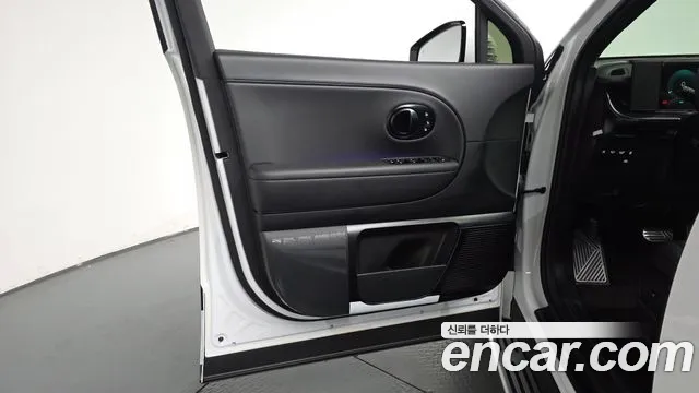 Hyundai Ioniq 9 — Фото автомобиля 13