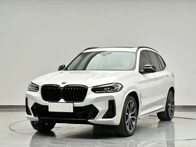 Фотография автомобиля — BMW X3