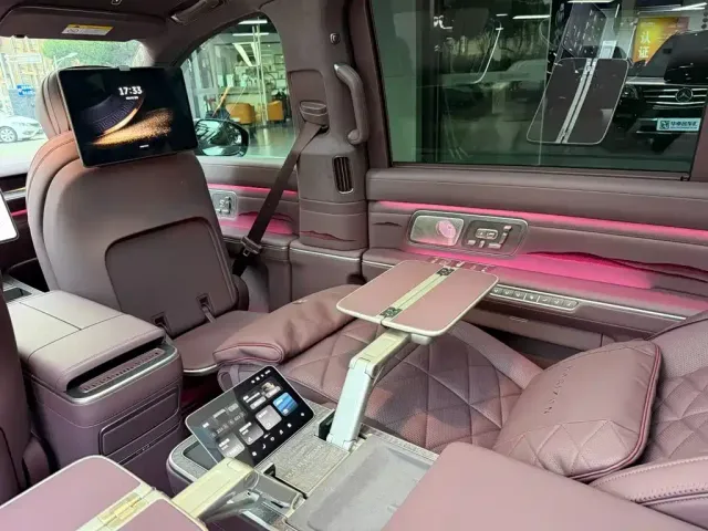NIO NIO ES9 2026 Base Model — Фото автомобиля 19