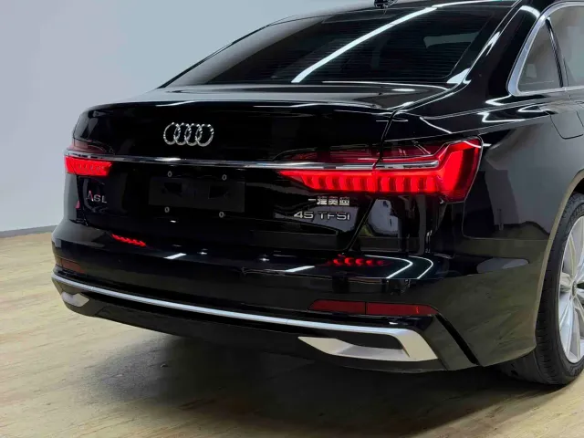 Audi A6L — Фото автомобиля 29