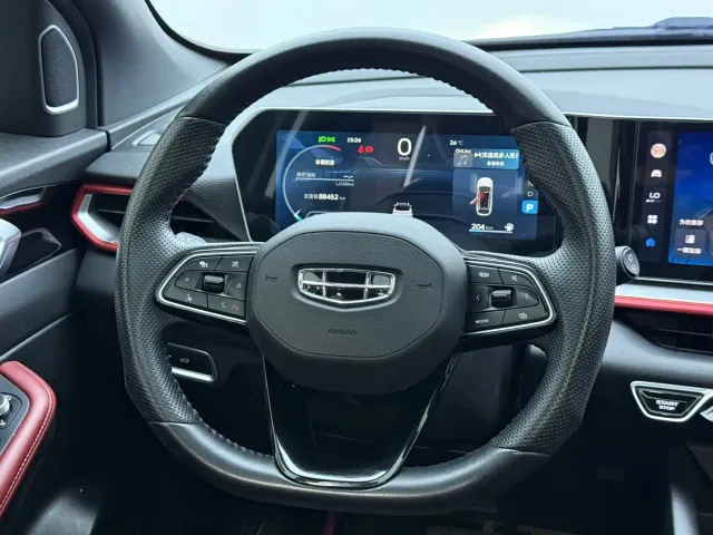 Geely Binyue — Фото автомобиля 8
