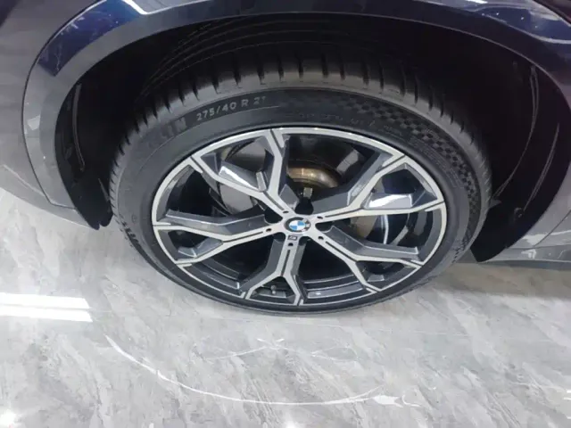 BMW X5 — Фото автомобиля 22