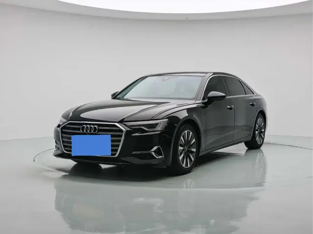 Фотография автомобиля — Audi A6L