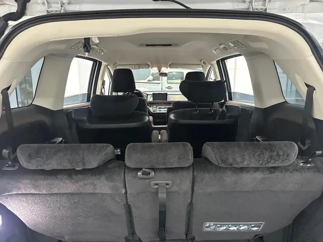 Honda Odyssey — Фото автомобиля 8