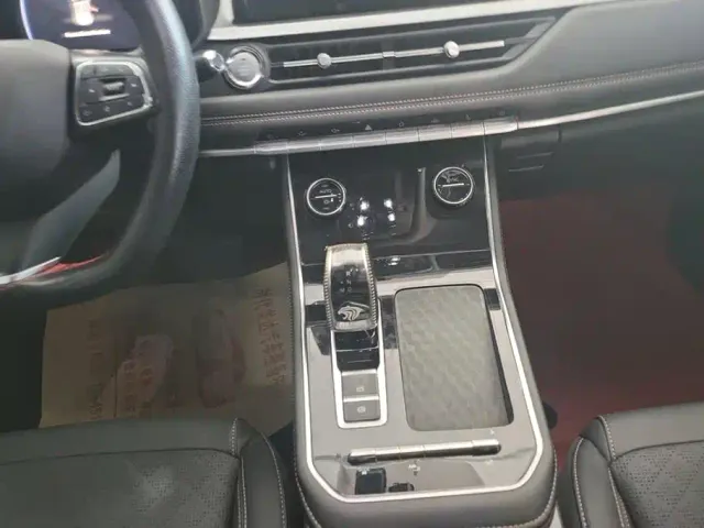 Chery Tiggo 8 — Фото автомобиля 16