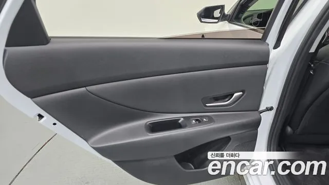 Hyundai Avante CN7 — Фото автомобиля 25