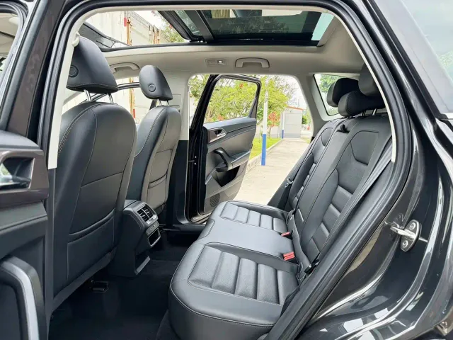 Volkswagen Tharu — Фото автомобиля 9