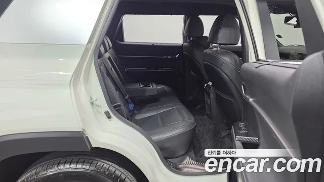 KG_Mobility_Ssangyong Torres Torres Бензин 1.5 2WD — Фото автомобиля 10