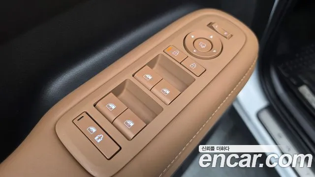 Hyundai Santa Fe — Фото автомобиля 28