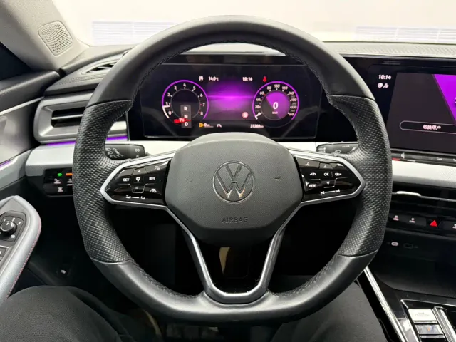 Volkswagen Lamando — Фото автомобиля 7
