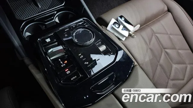 BMW 5-Series — Фото автомобиля 7