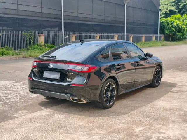 Honda Civic — Фото автомобиля 8