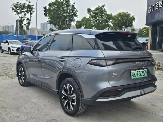 BYD Seal 05 DM-i — Фото автомобиля 9
