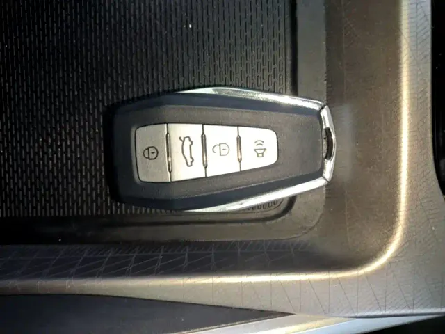 Geely Emgrand — Фото автомобиля 8