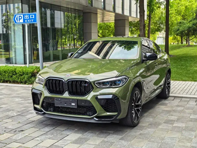 Фотография автомобиля — BMW X6 M