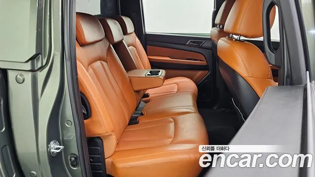 KG_Mobility_Ssangyong Rexton — Фото автомобиля 11