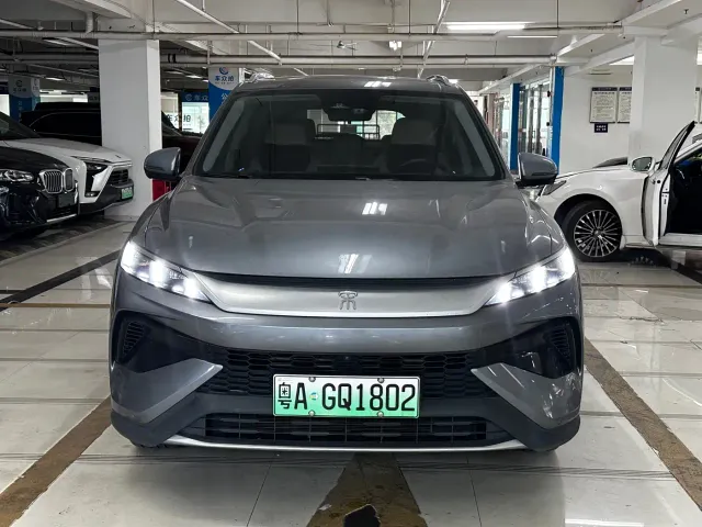 BYD Song Pro — Фото автомобиля 2