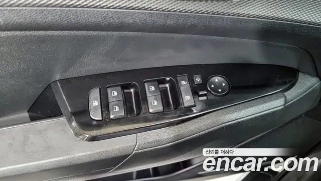 Kia Sportage Sportage 5-е поколение Дизель 2.0 2WD — Фото автомобиля 15