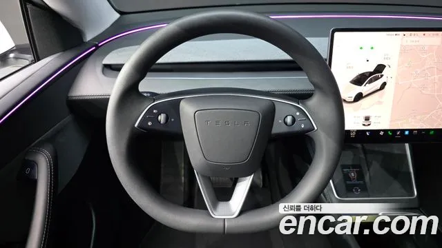Tesla Model Y — Фото автомобиля 13