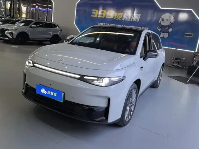 Фотография автомобиля — Leapmotor C10