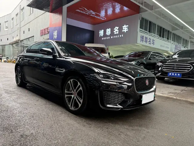 Jaguar XEL — Фото автомобиля 3