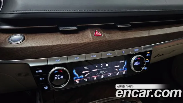 Genesis G80 RG3 — Фото автомобиля 28