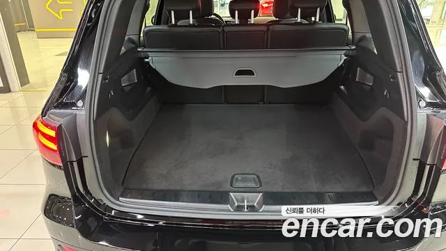 Mercedes-Benz GLB-Class — Фото автомобиля 17