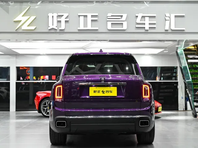 Rolls-Royce Cullinan — Фото автомобиля 5