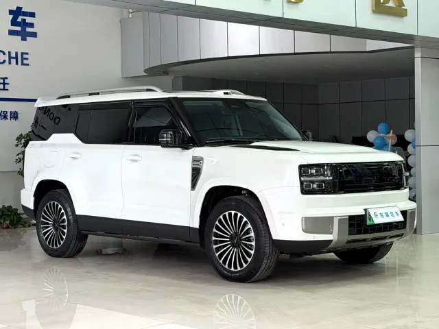 Haval Great Wall H10 — Фото автомобиля 3