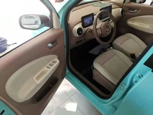 Wuling Hongguang Mini EV — Фото автомобиля 15