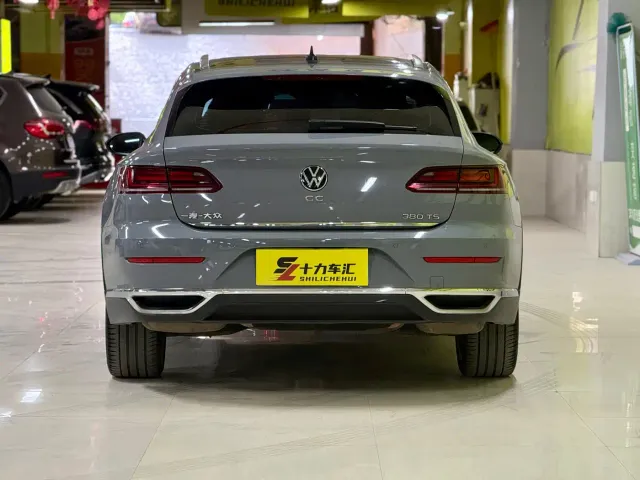 Volkswagen CC — Фото автомобиля 7