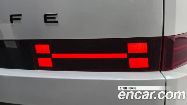 Hyundai Santa Fe — Фото автомобиля 8