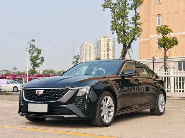 Cadillac CT5 — Фото автомобиля 3
