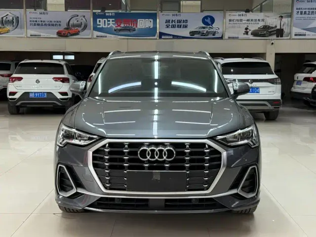 Audi Q3 — Фото автомобиля 2
